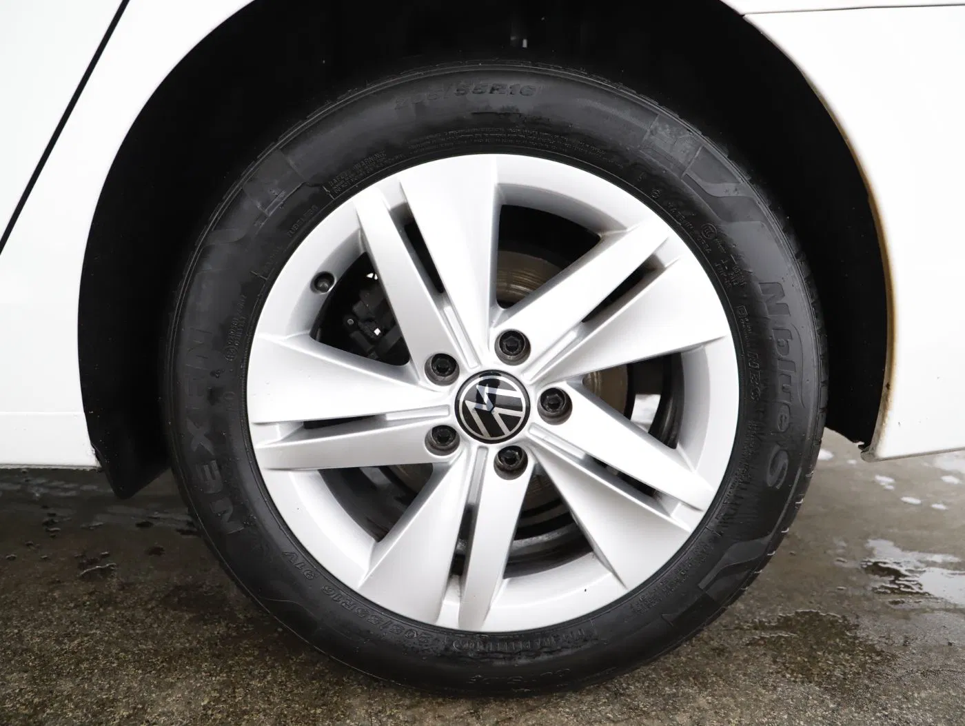VW Golf VIII Var. 2.0 TDI DSG Life | Bild 6 von 23