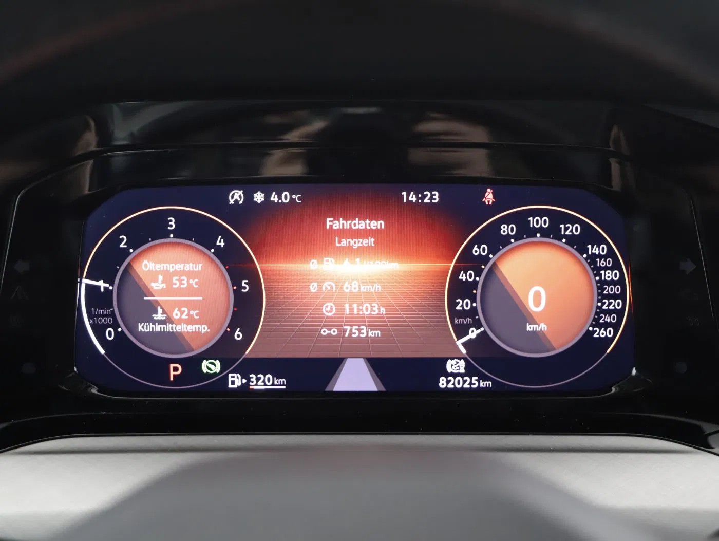VW Golf VIII Var. 2.0 TDI DSG Life | Bild 13 von 23