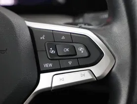 VW Golf VIII Var. 2.0 TDI DSG Life | Thumbnail 15 von 23