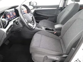VW Golf VIII Variant 2.0 TDI Life | Thumbnail 14 von 26