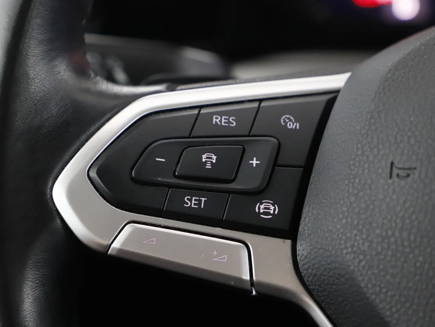 VW Golf VIII Variant 2.0 TDI Life | Bild 18 von 26