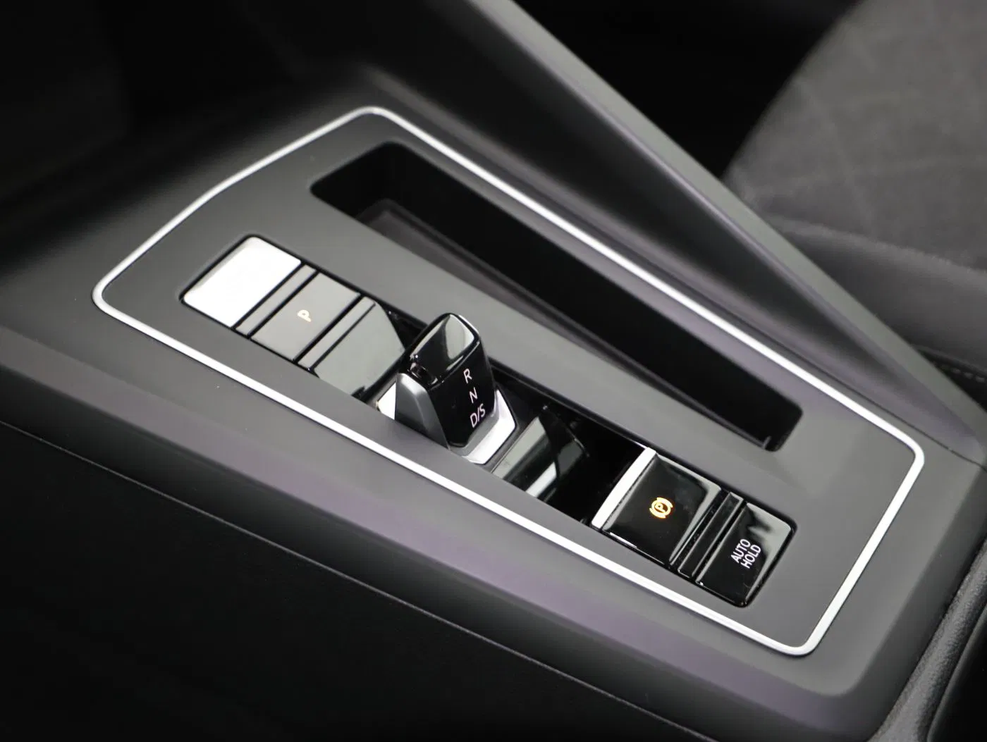 VW Golf VIII Variant 2.0 TDI Life | Bild 24 von 26