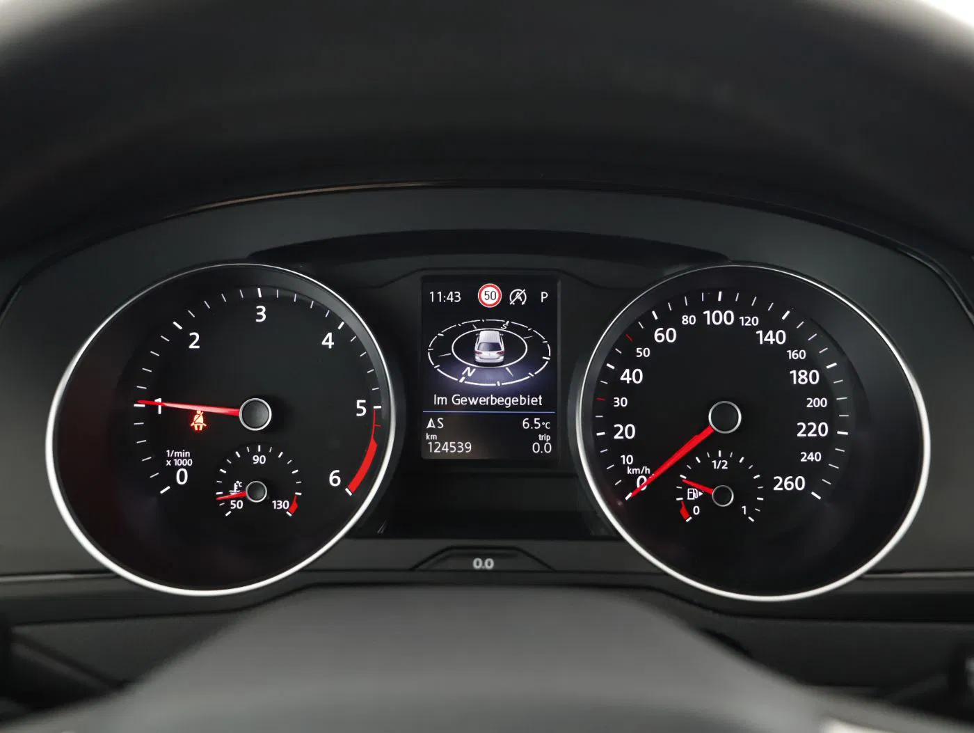 VW Passat Variant 2.0 TDI DSG | Bild 17 von 27