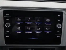 VW Passat Variant 2.0 TDI DSG | Thumbnail 20 von 27