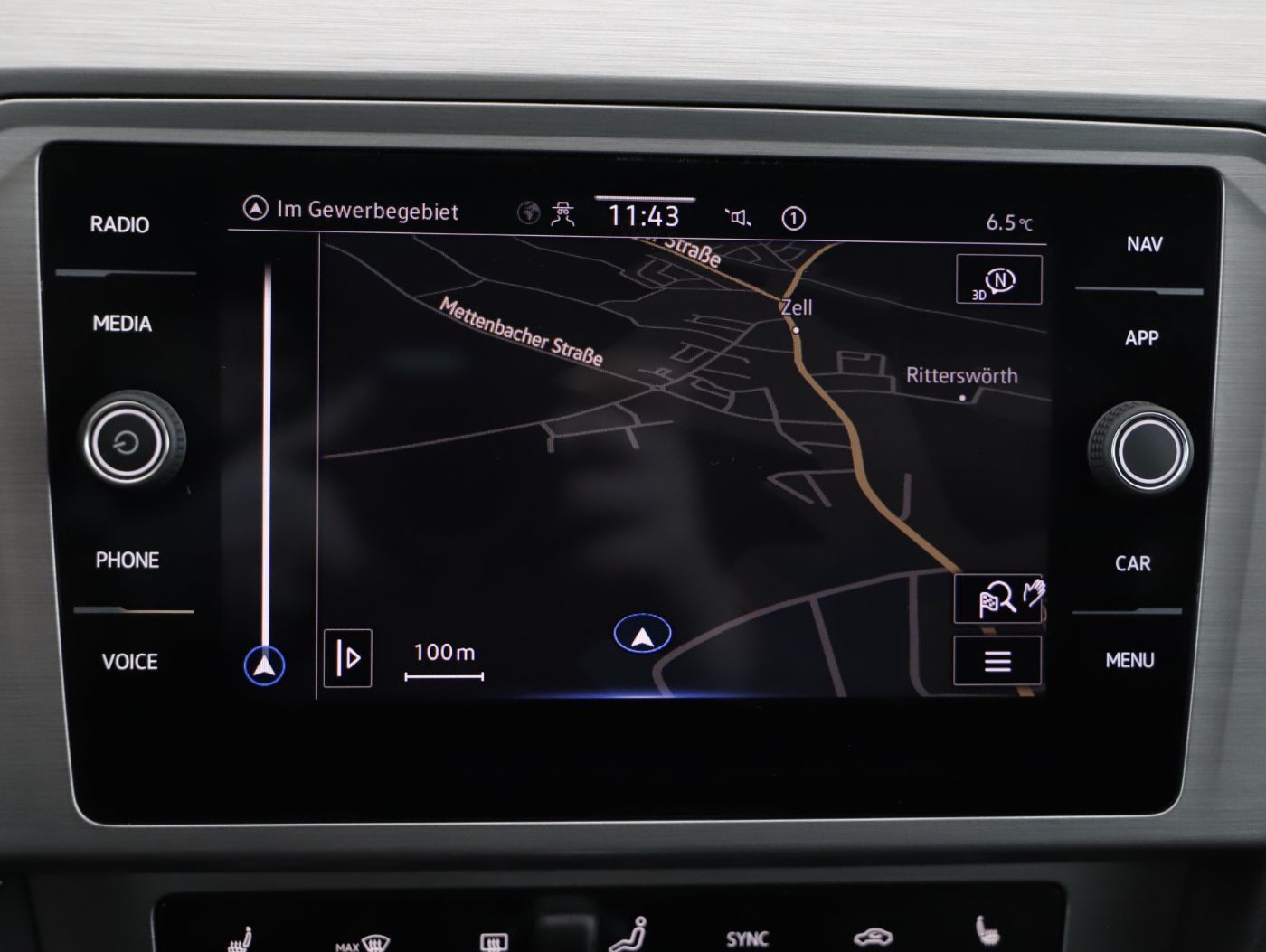 VW Passat Variant 2.0 TDI DSG | Bild 21 von 27