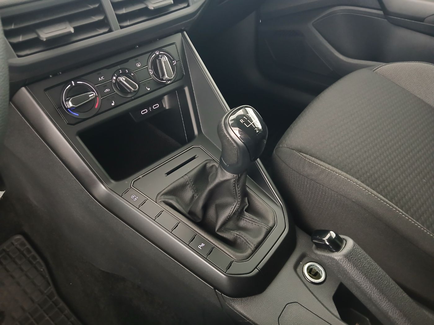 VW Polo VI 1.0 | Bild 24 von 26