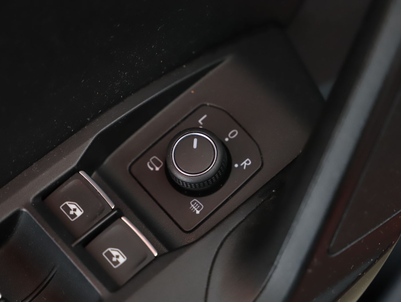 Seat Leon 2.0 TDI DSG FR | Bild 8 von 23