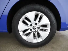Skoda Octavia Combi 2.0 TDI Ambition | Thumbnail 6 von 23