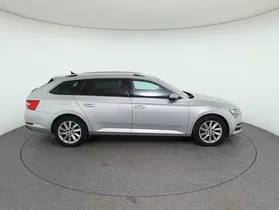 Skoda Superb Combi 2.0 TDI Style DSG | Thumbnail 5 von 26