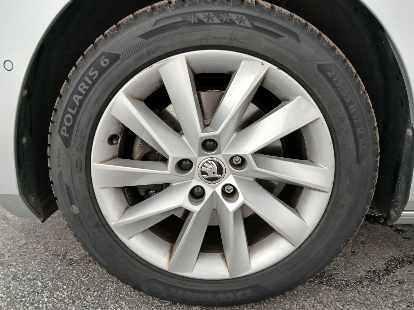 Skoda Superb Combi 2.0 TDI Style DSG | Bild 10 von 26