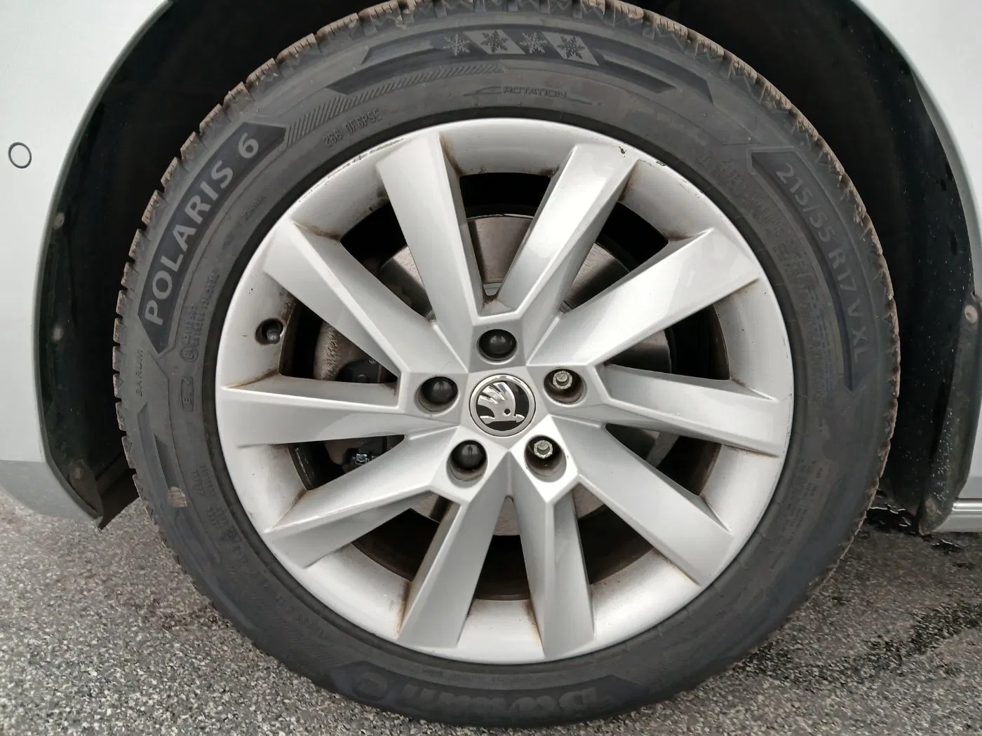 Skoda Superb Combi 2.0 TDI Style DSG | Bild 10 von 26