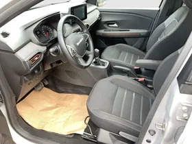 Dacia Sandero III 1.0 TCe 90 Stepway Expression | Thumbnail 12 von 23