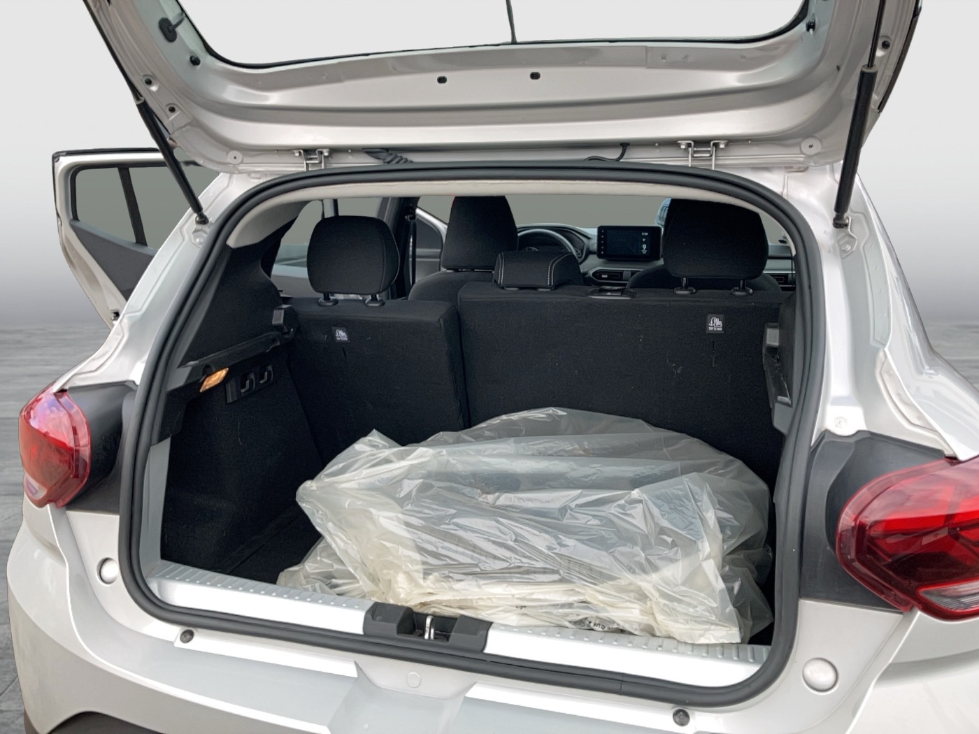 Dacia Sandero III 1.0 TCe 90 Stepway Expression | Bild 23 von 23