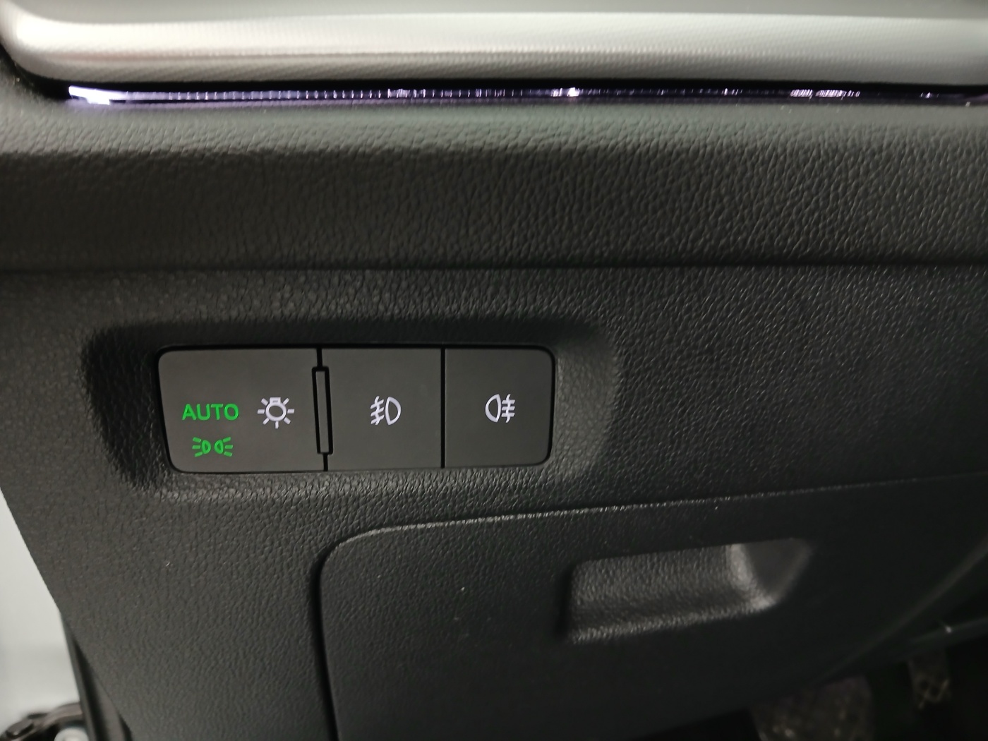 Skoda Octavia Combi 2.0 TDI Style | Bild 13 von 28