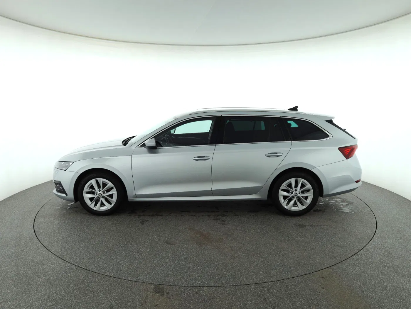 Skoda Octavia Combi 2.0 TDI Style | Bild 9 von 28