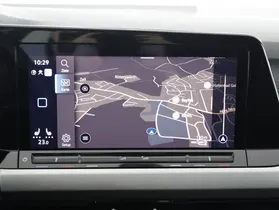 VW Golf VIII Var. 2.0 TDI Life DSG | Thumbnail 21 von 28