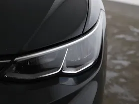 VW Golf VIII Var. 2.0 TDI Life DSG | Thumbnail 28 von 28