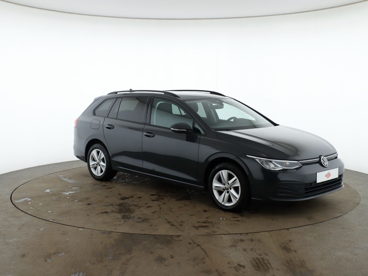 VW Golf VIII Var. 2.0 TDI Life DSG | Bild 4 von 28