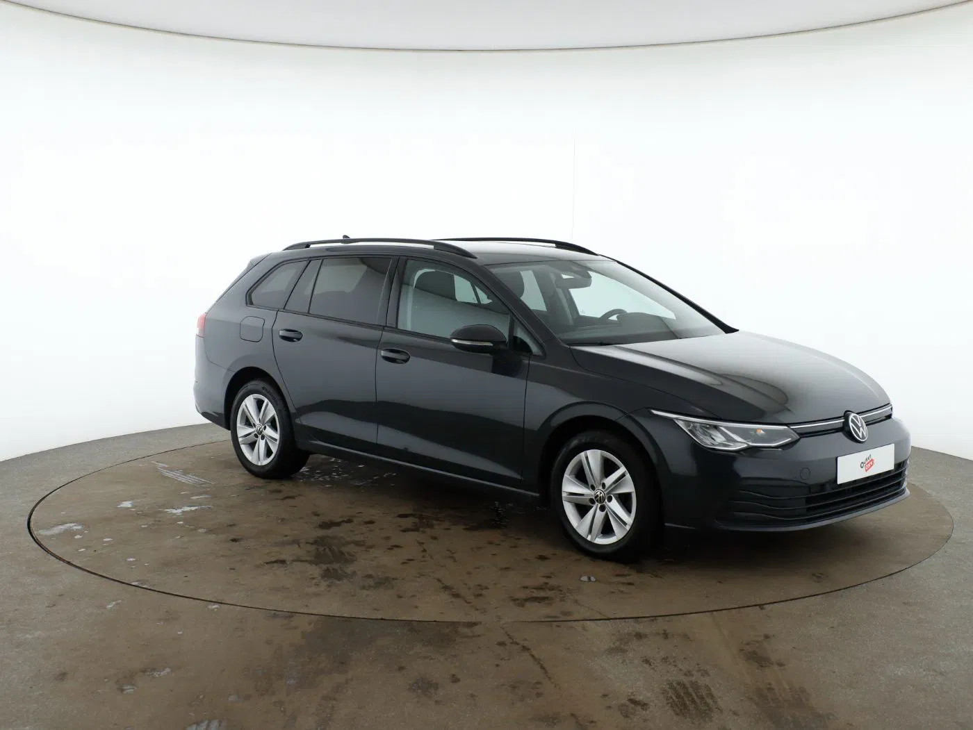 VW Golf VIII Var. 2.0 TDI Life DSG | Bild 4 von 28