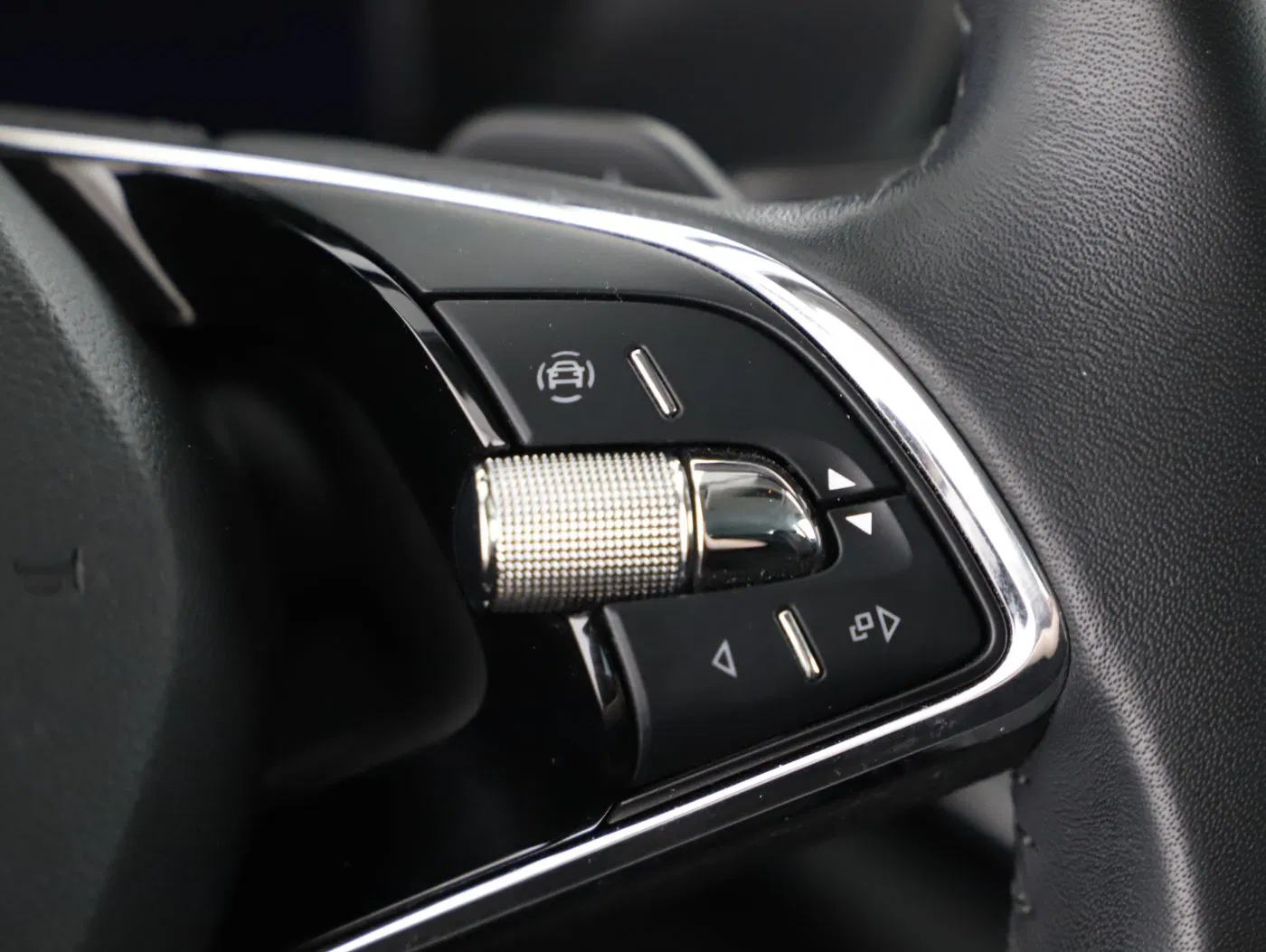 Skoda Octavia Combi 2.0 TDI Amb. DSG | Bild 18 von 26