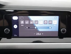 VW Golf VIII Variant 2.0TDI | Thumbnail 20 von 24