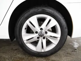 VW Golf VIII Variant 2.0TDI | Thumbnail 6 von 23