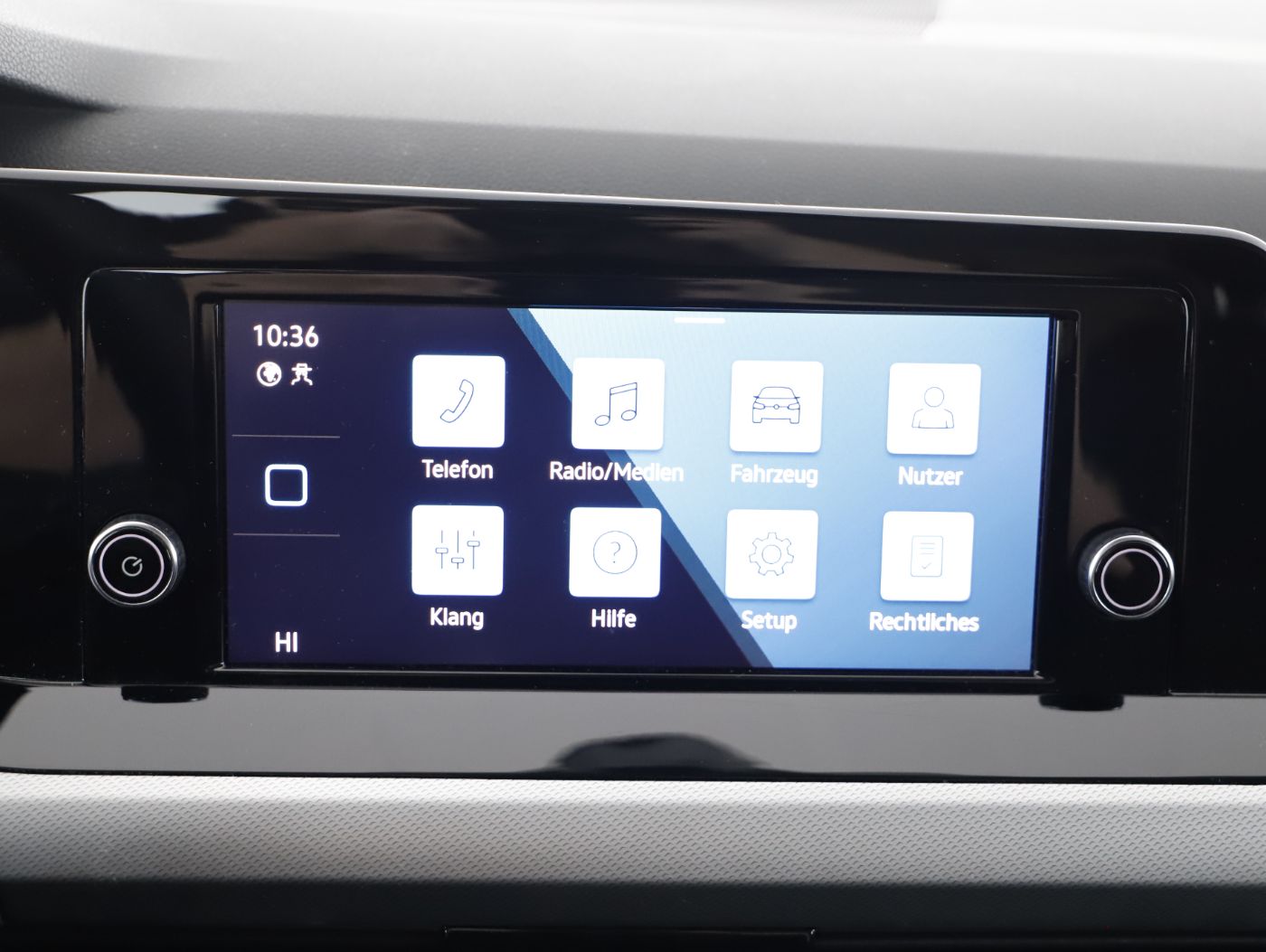 VW Golf VIII Variant 2.0TDI | Bild 16 von 23