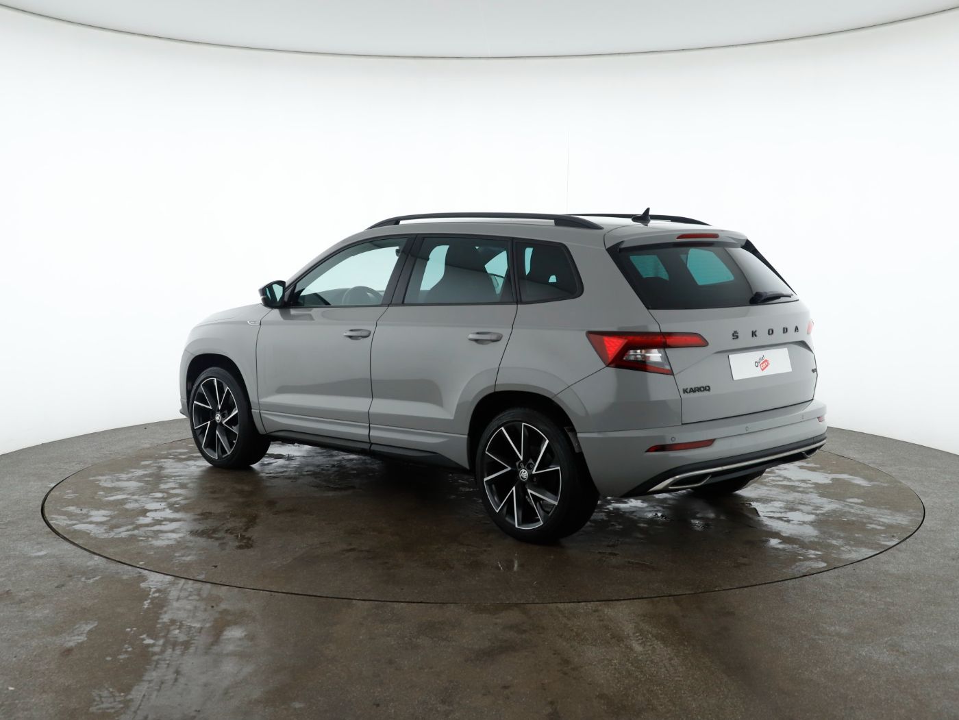 Skoda Karoq 2.0 TDI 4x4 Sportl. DSG | Bild 8 von 27