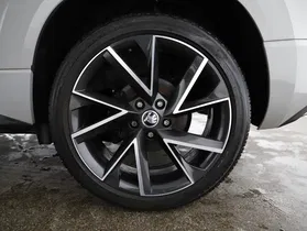 Skoda Karoq 2.0 TDI 4x4 Sportl. DSG | Thumbnail 10 von 27
