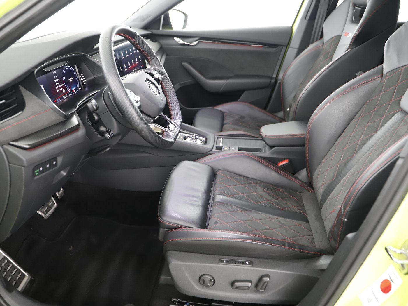 Skoda Octavia Combi 2.0 TDI 4x4 RS | Bild 10 von 27