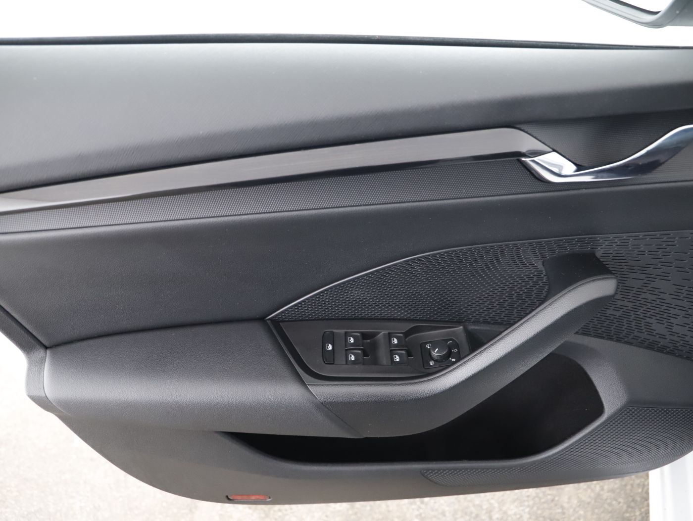 Skoda Octavia Combi 2.0 TDI 4x4 Amb DSG | Bild 12 von 27