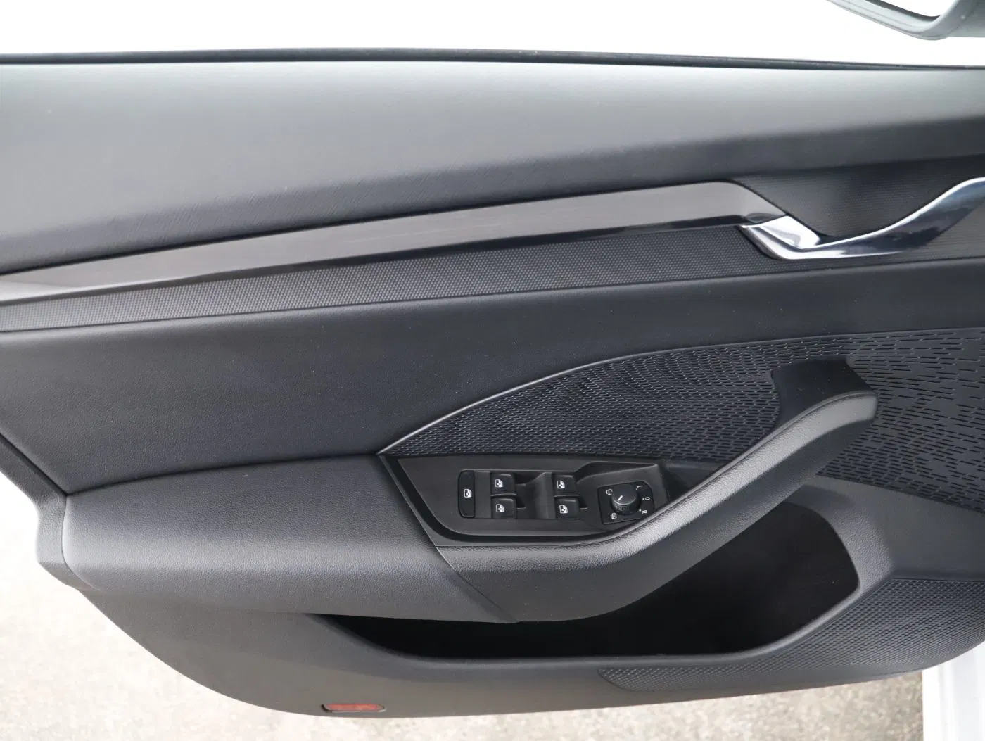 Skoda Octavia Combi 2.0 TDI 4x4 Amb DSG | Bild 12 von 27