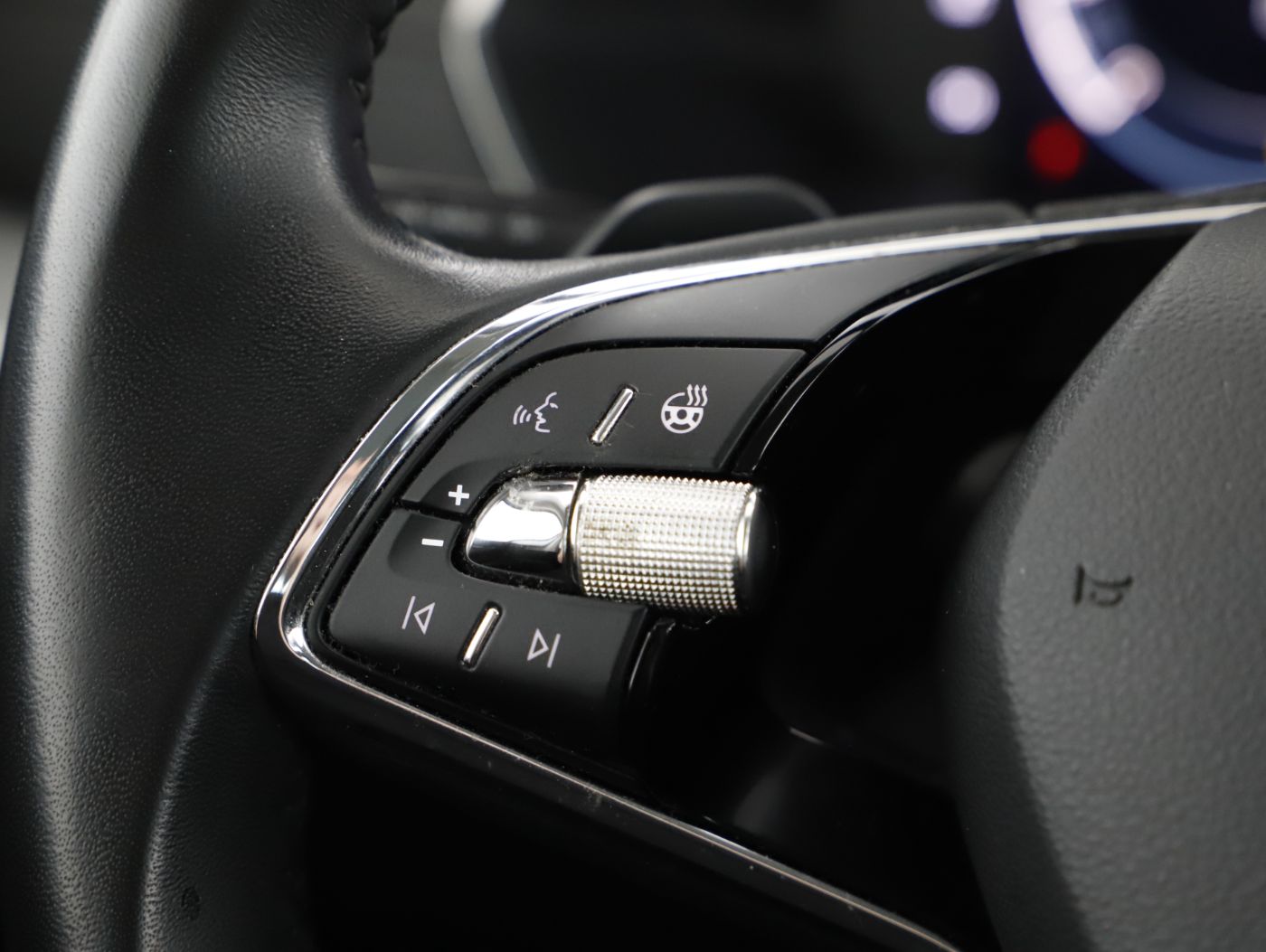 Skoda Octavia Combi 2.0 TDI 4x4 Amb DSG | Bild 16 von 27