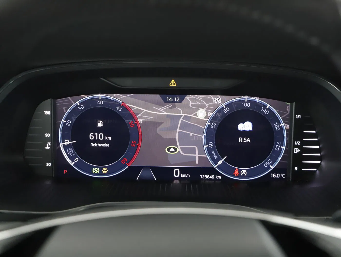 Skoda Octavia Combi 2.0 TDI 4x4 Amb DSG | Bild 18 von 27