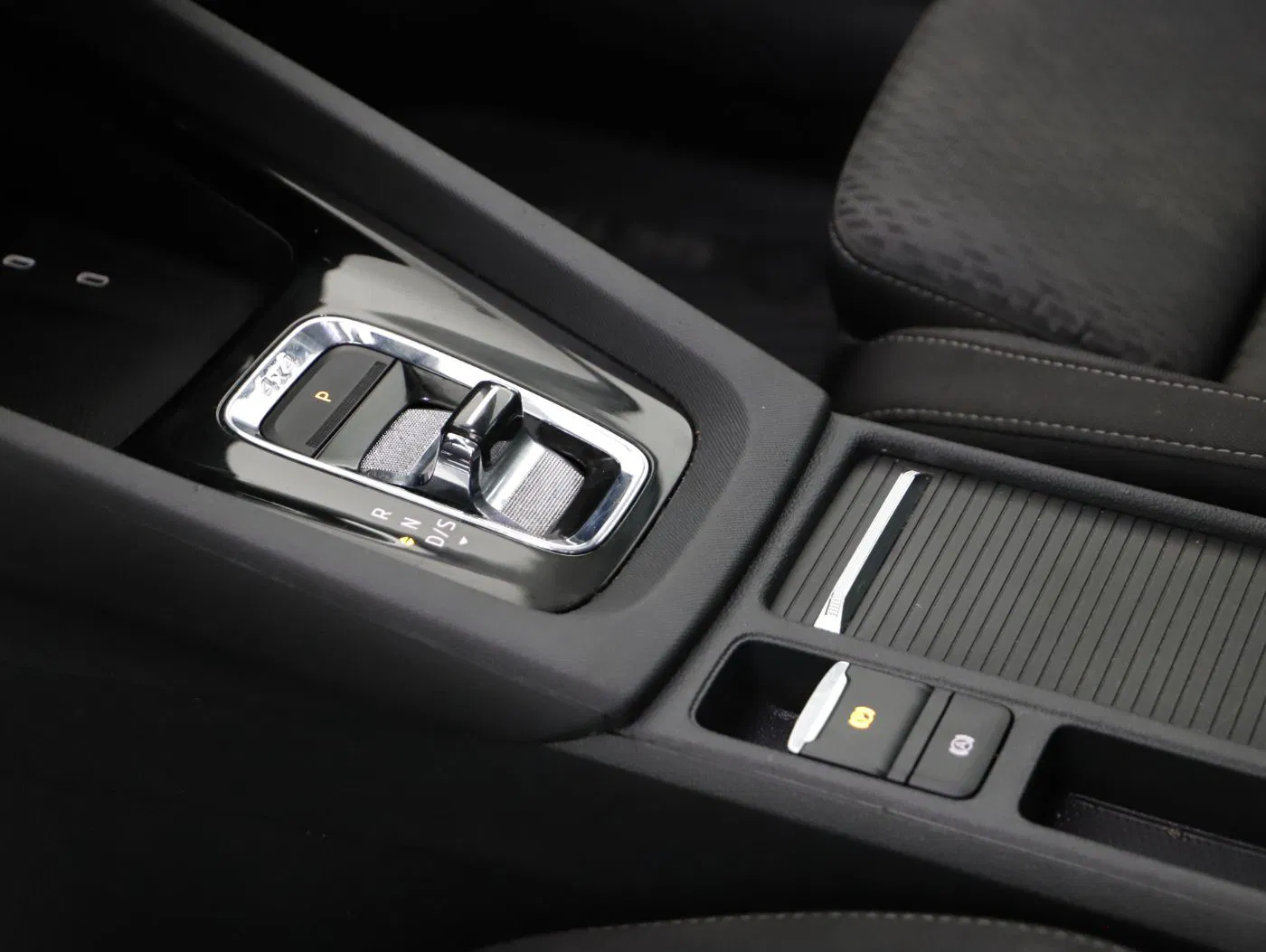 Skoda Octavia Combi 2.0 TDI 4x4 Amb DSG | Bild 24 von 27