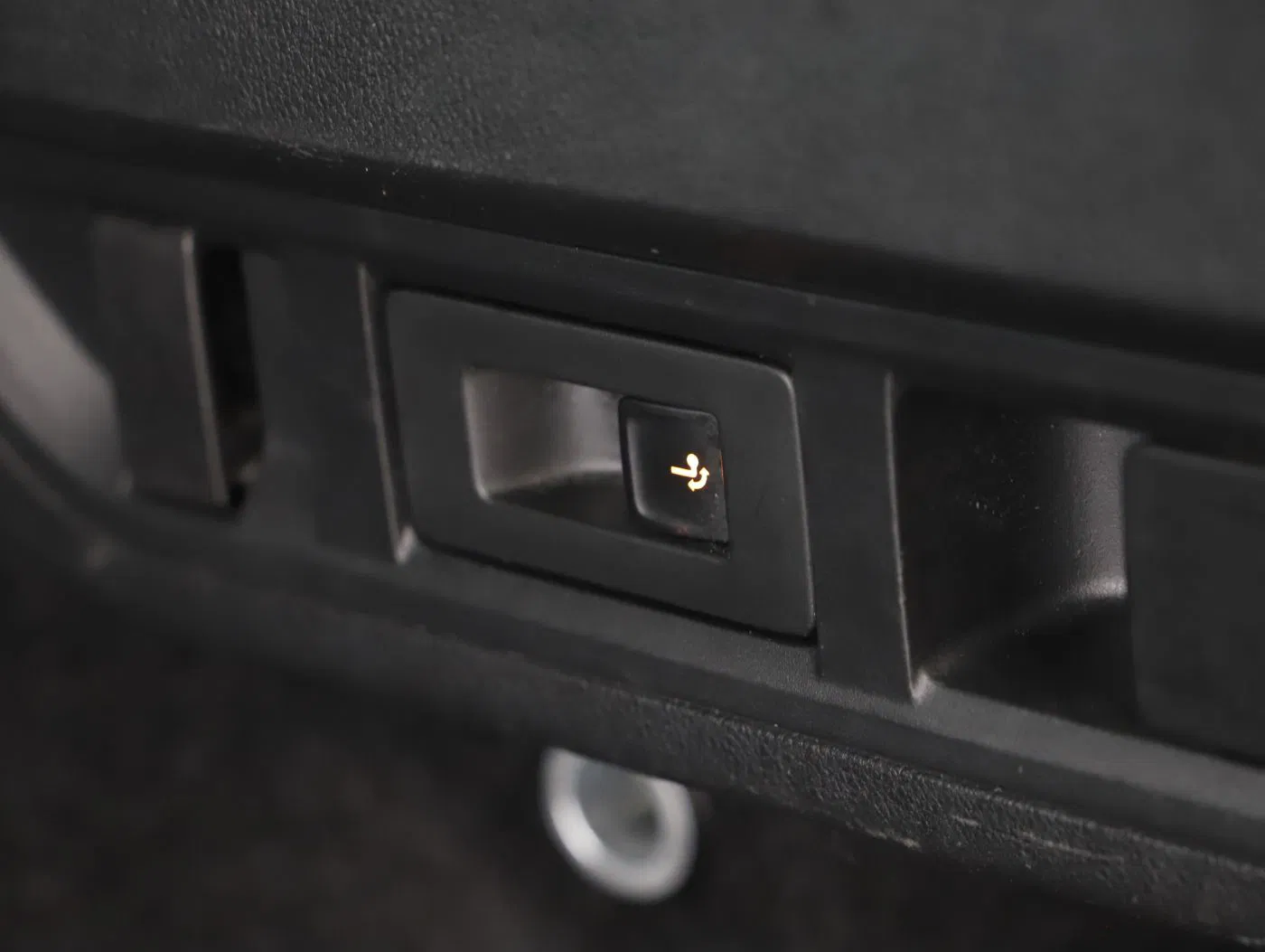 Skoda Octavia Combi 2.0 TDI 4x4 Amb DSG | Bild 25 von 27