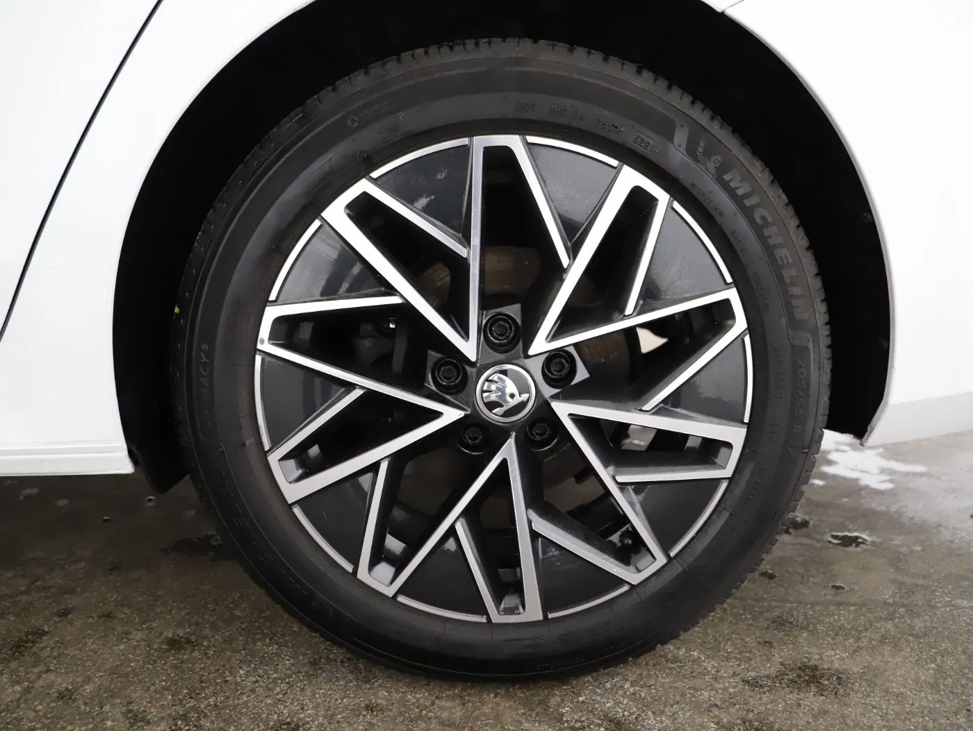 Skoda Octavia Combi 2.0 TDI 4x4 Amb DSG | Bild 8 von 27