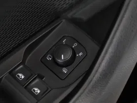 Skoda Octavia Combi 2.0 TDI 4x4 Ambition | Thumbnail 8 von 25