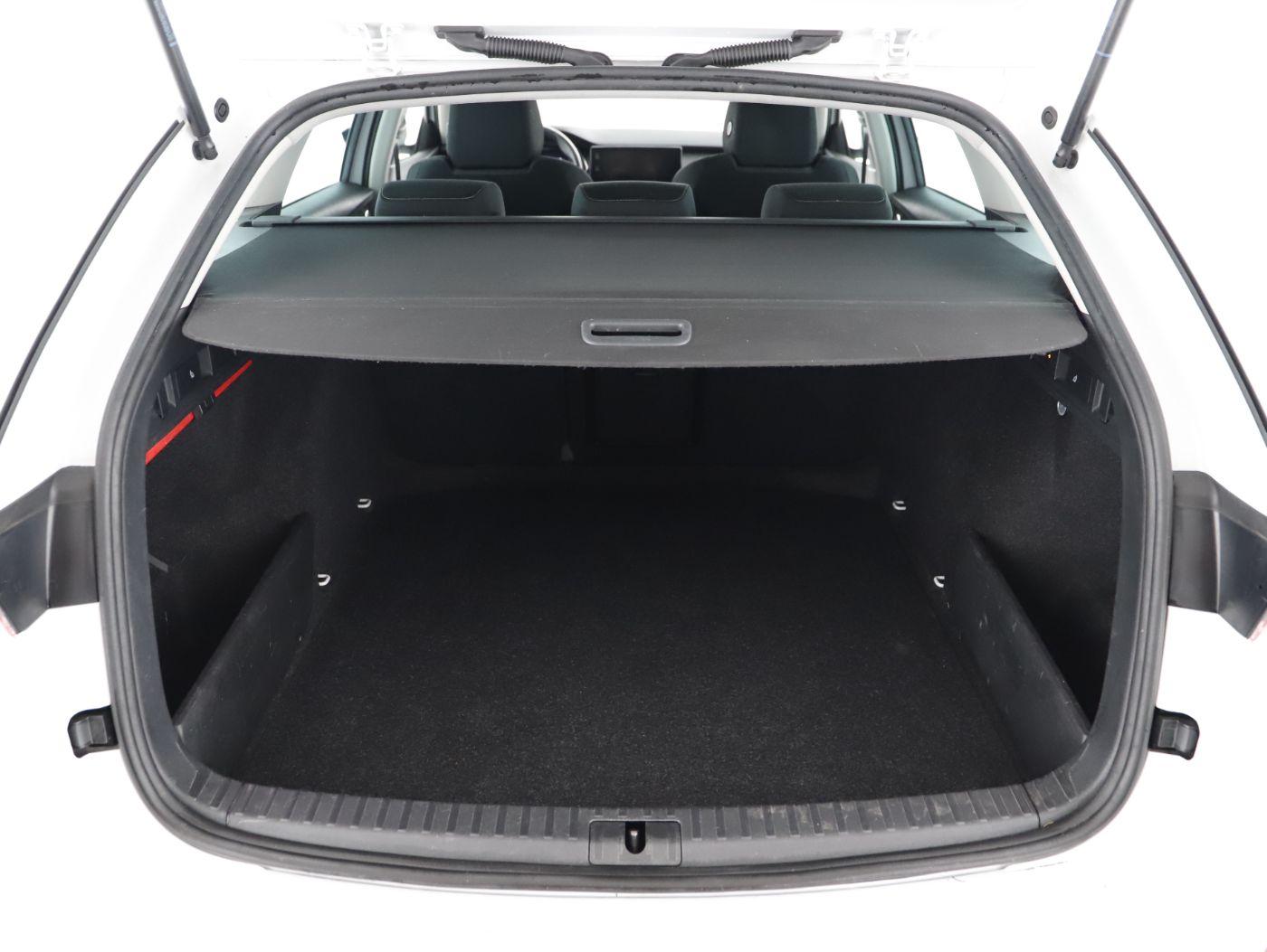 Skoda Octavia Combi 2.0 TDI 4x4 Ambition | Bild 22 von 25