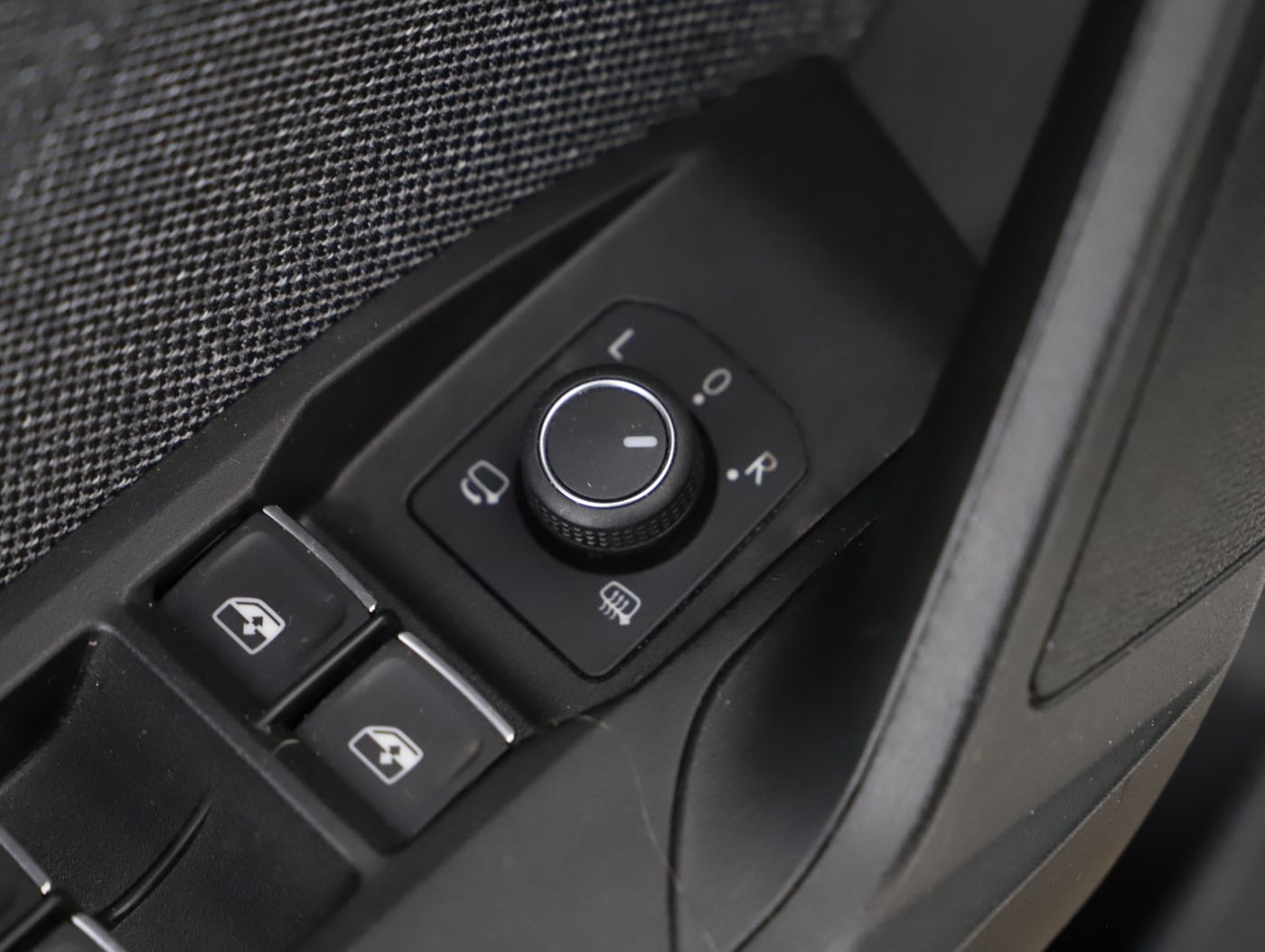 Seat Leon 2.0 TDI DSG Xcellence | Bild 8 von 23