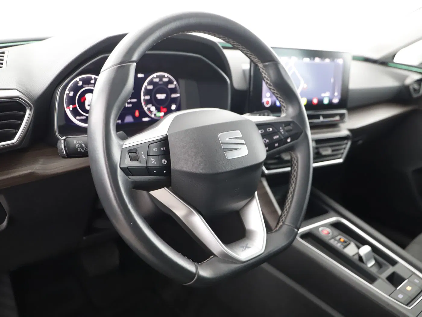 Seat Leon 2.0 TDI DSG Xcellence | Bild 12 von 23
