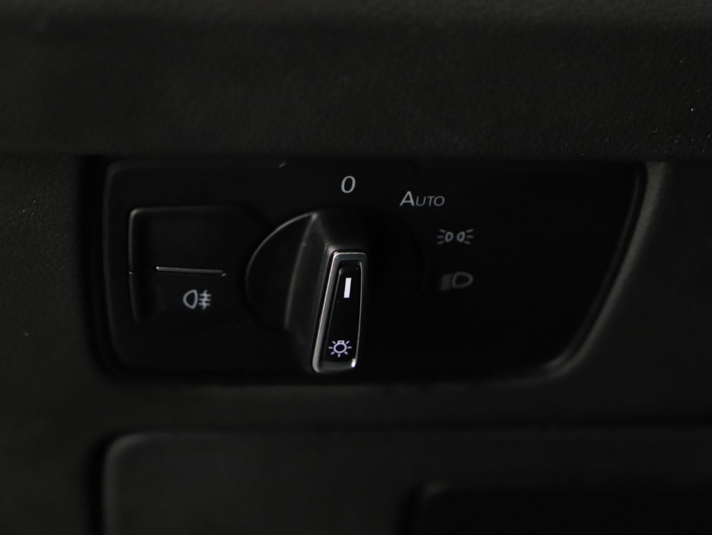 VW Arteon SB 2.0TDI Eleg. DSG | Bild 13 von 28