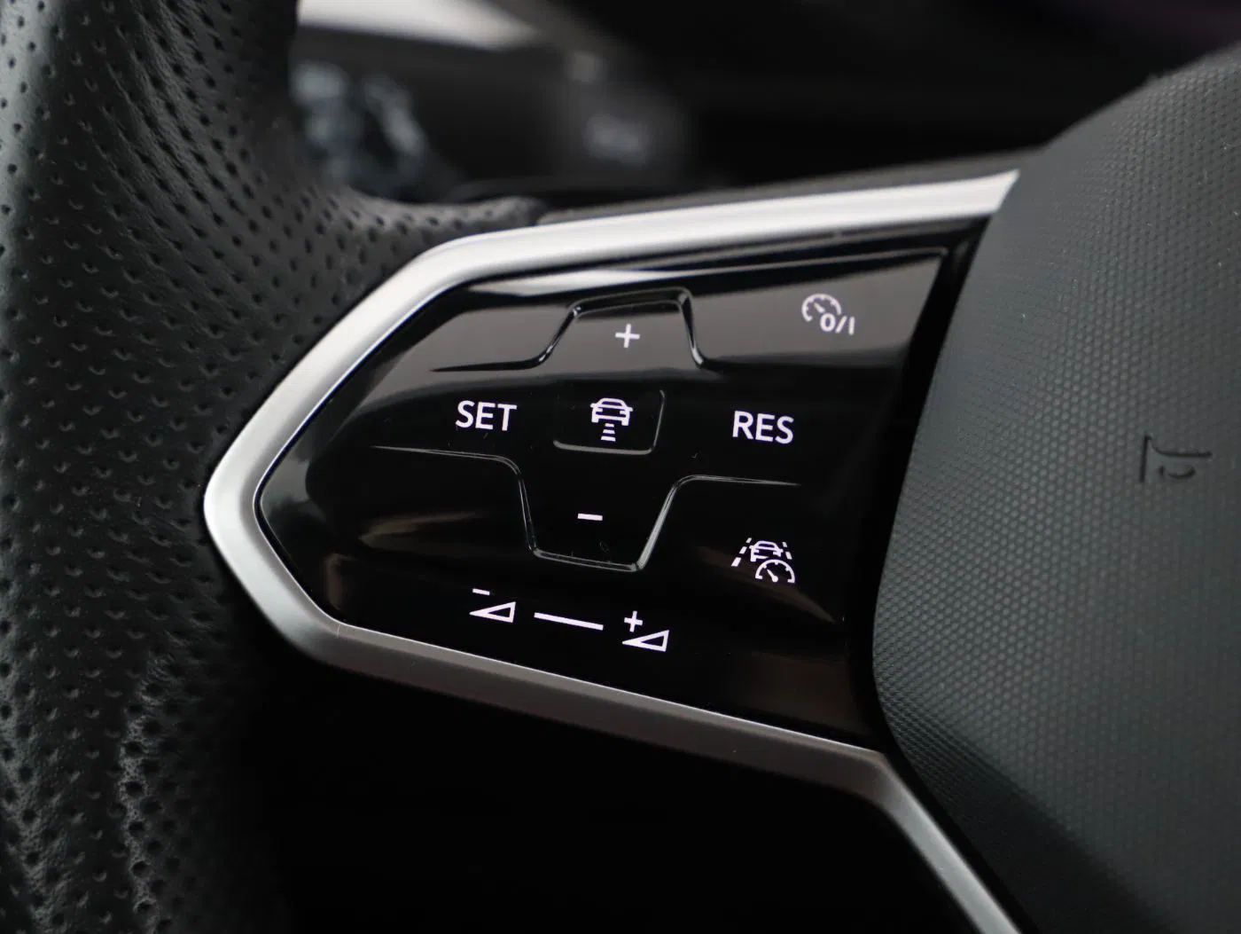 VW Arteon SB 2.0TDI Eleg. DSG | Bild 18 von 28