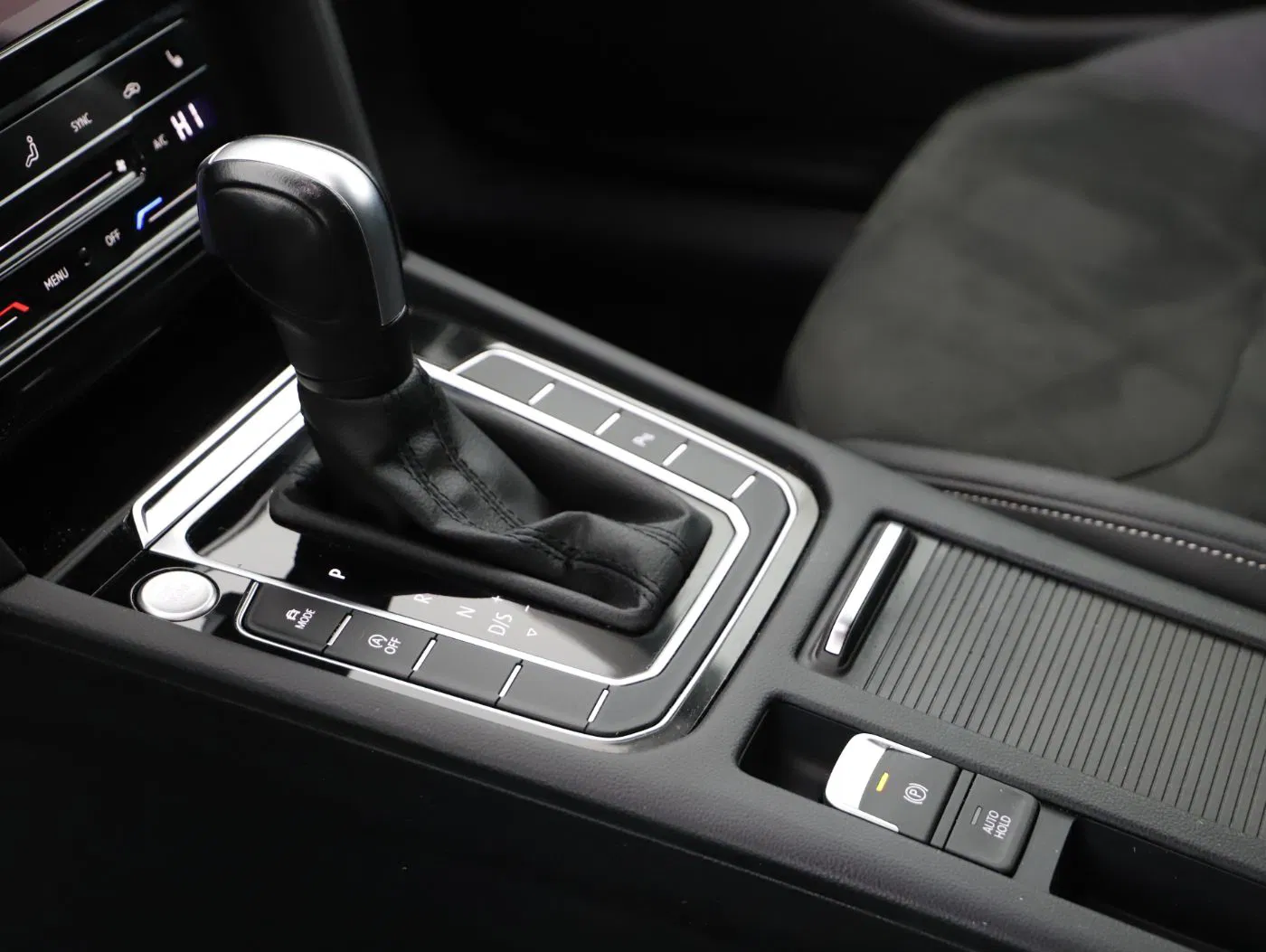 VW Arteon SB 2.0TDI Eleg. DSG | Bild 24 von 28