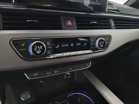 Audi A4 35 TFSI S-Line Aut. | Thumbnail 22 von 25