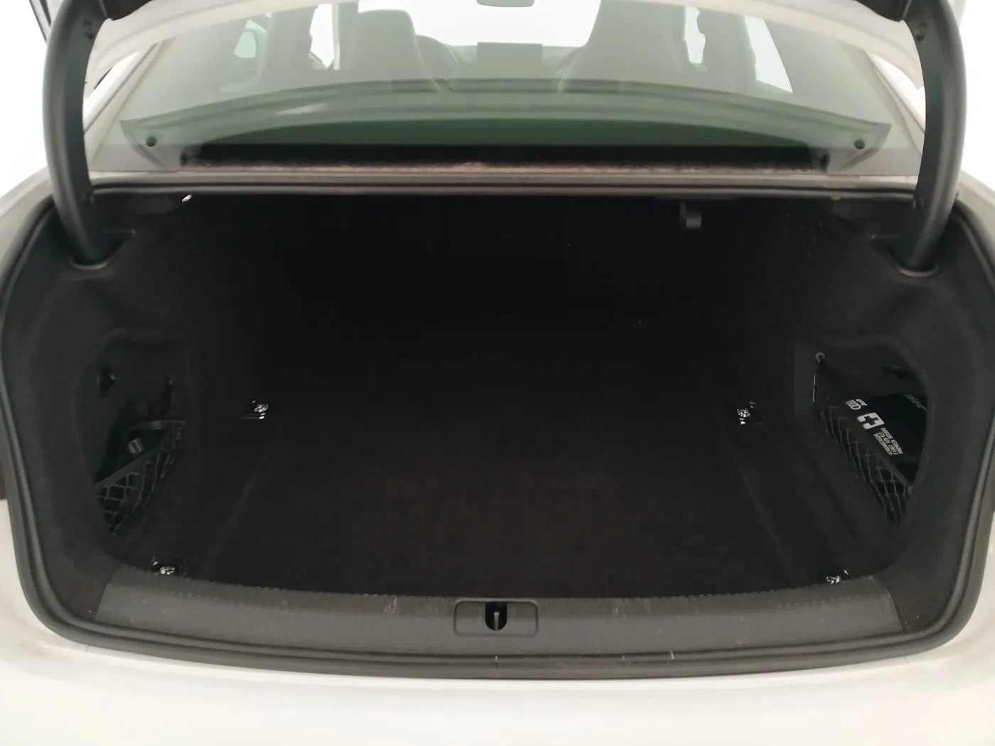 Audi A4 35 TFSI S-Line Aut. | Bild 25 von 25