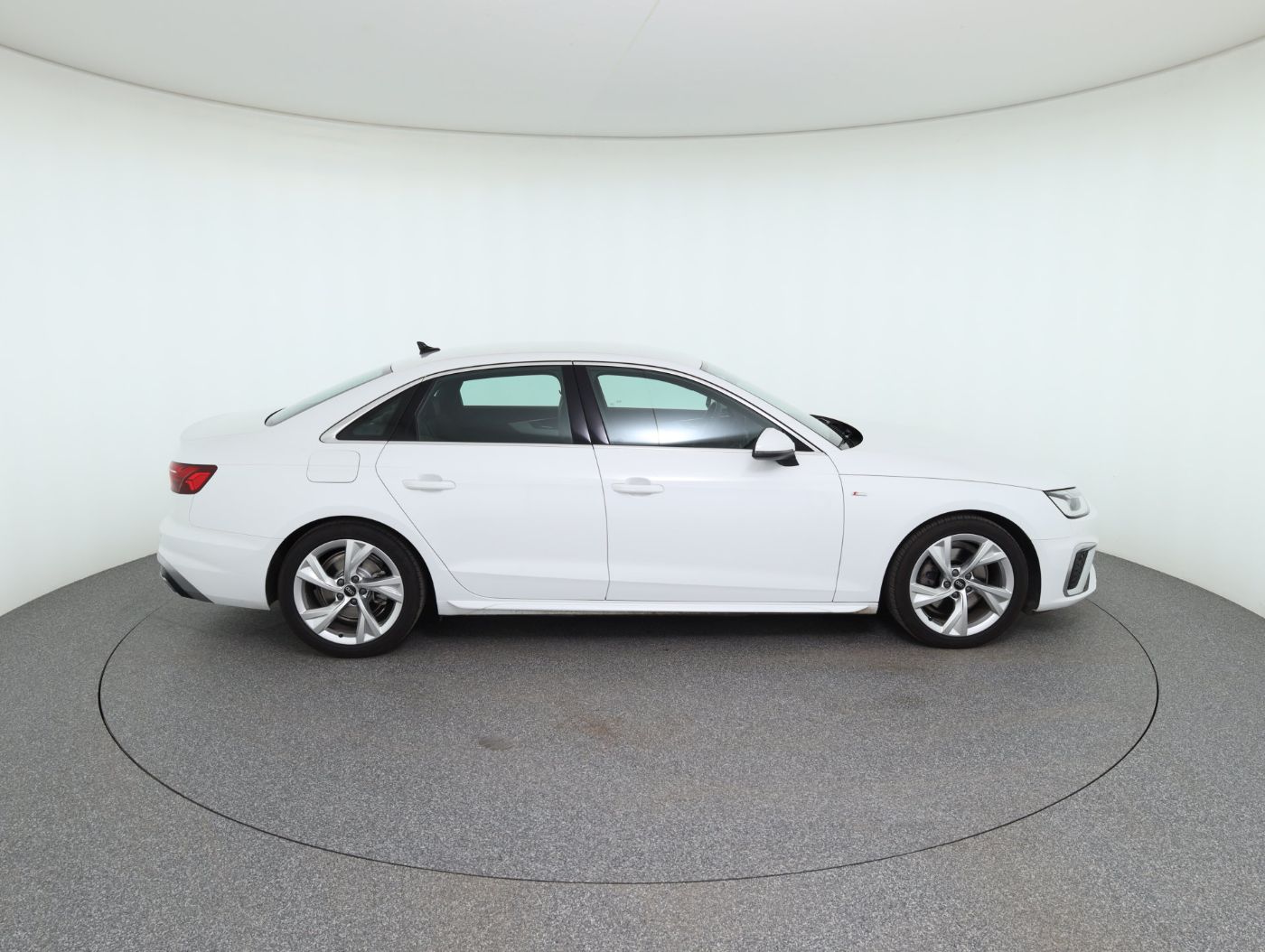 Audi A4 35 TFSI S-Line Aut. | Bild 5 von 25