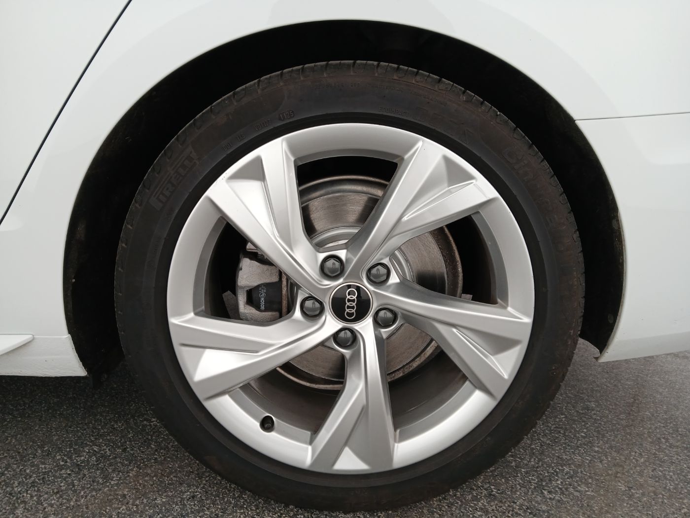 Audi A4 35 TFSI S-Line Aut. | Bild 10 von 25