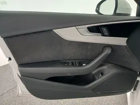 Audi A4 35 TFSI S-Line Aut. | Thumbnail 11 von 25
