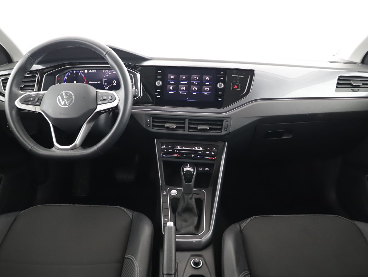 VW Taigo 1.5 TSI Style | Bild 15 von 24